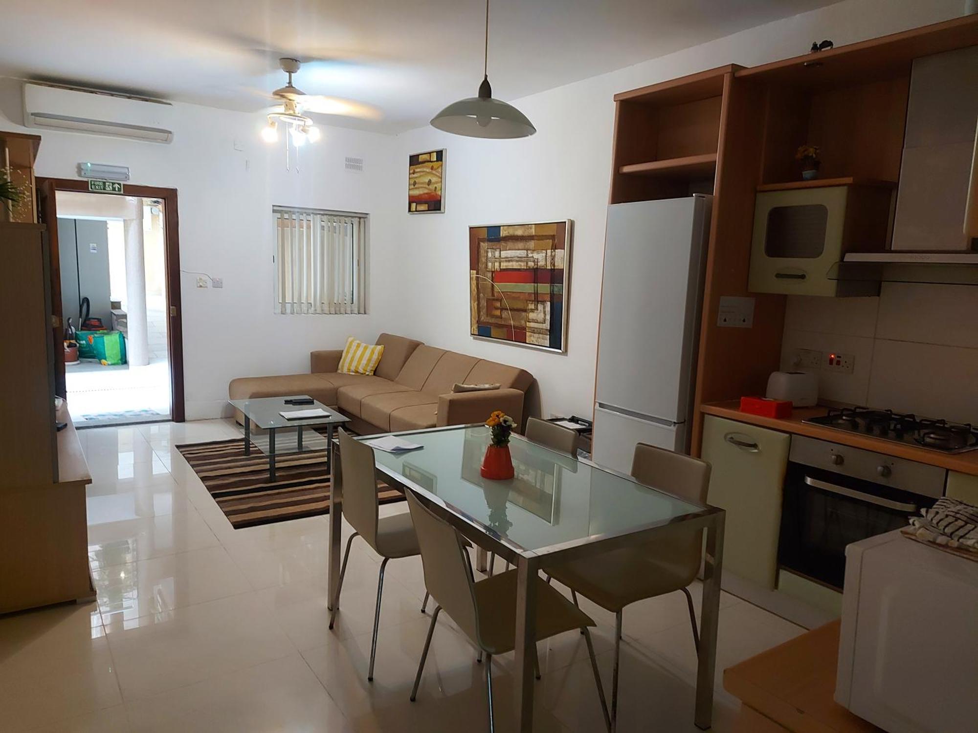 Swieqi Apartment San Ġiljan Kültér fotó